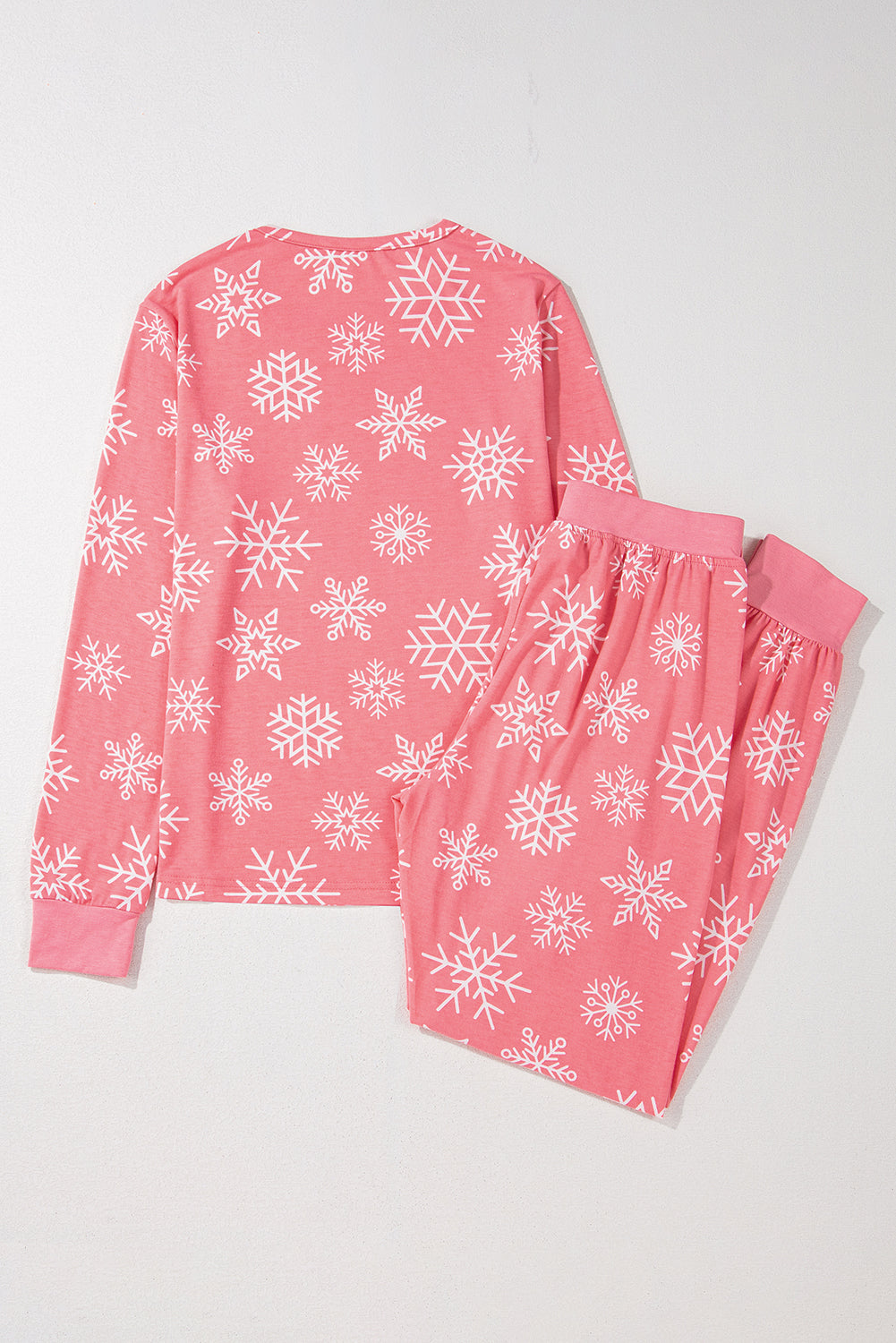 Pink Snowflake Print Two-Piece Loungewear for Valentine’s – Cozy & Cute