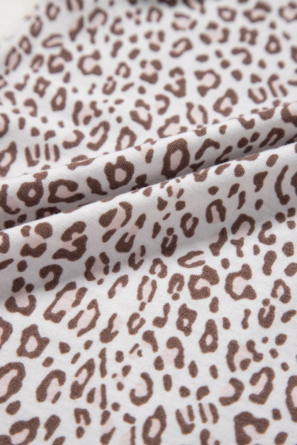 White Leopard Print Pajama Set – Long Sleeve & Pants for Valentine’s