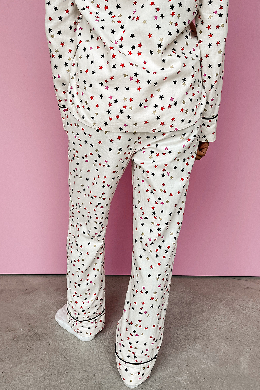 White Contrast Piping Star Pajama Set – Long Sleeve & Pants for Valentine’s