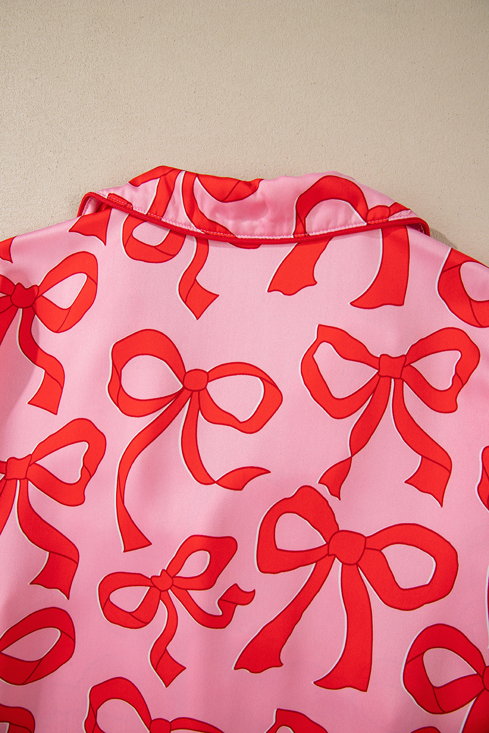Pink 2pcs Bow Print Pajama Set – Shirt Style, Long Sleeve for Valentine’s