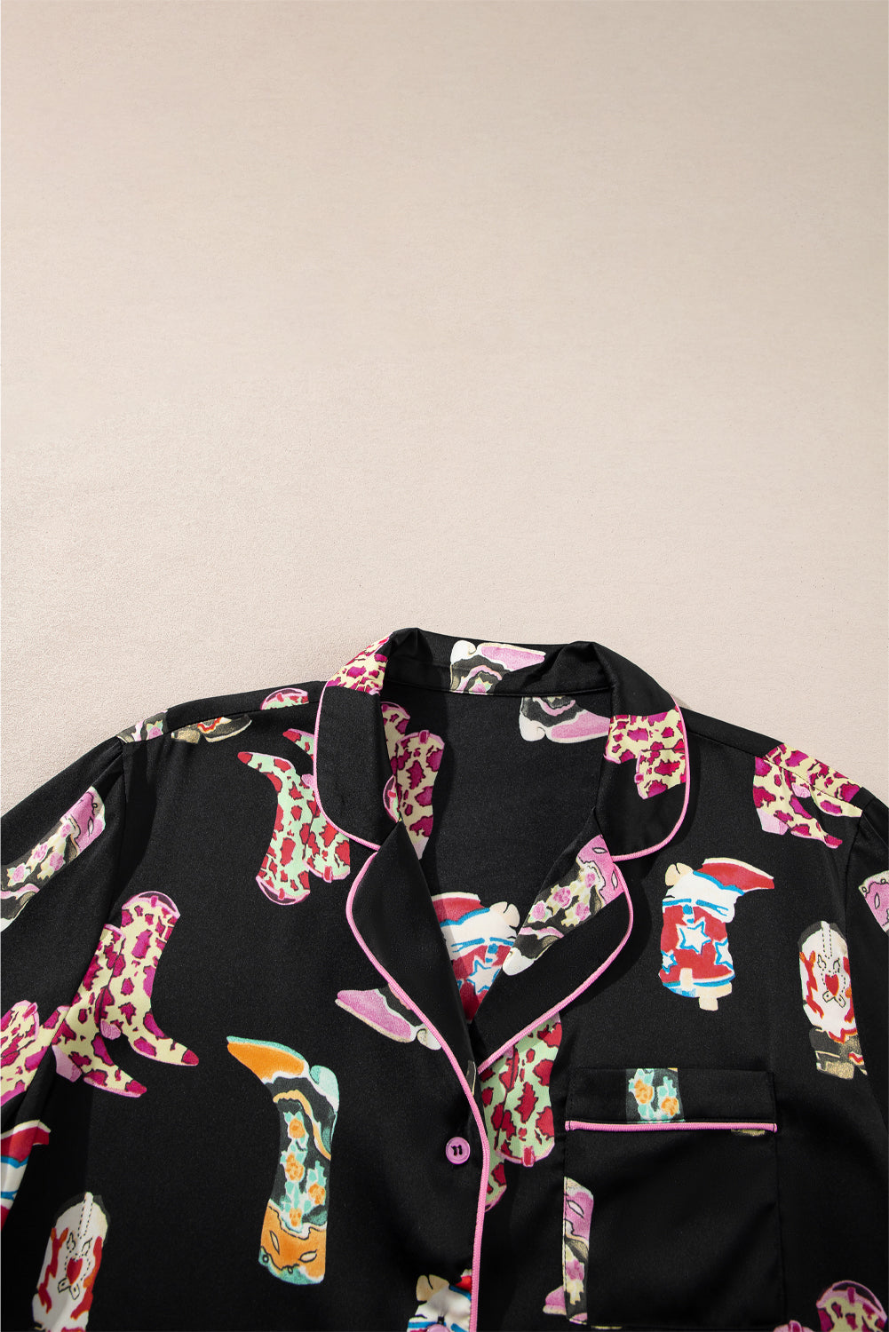 Black Western Boots Print Valentine’s Pajama Set – Short Shirt & Shorts