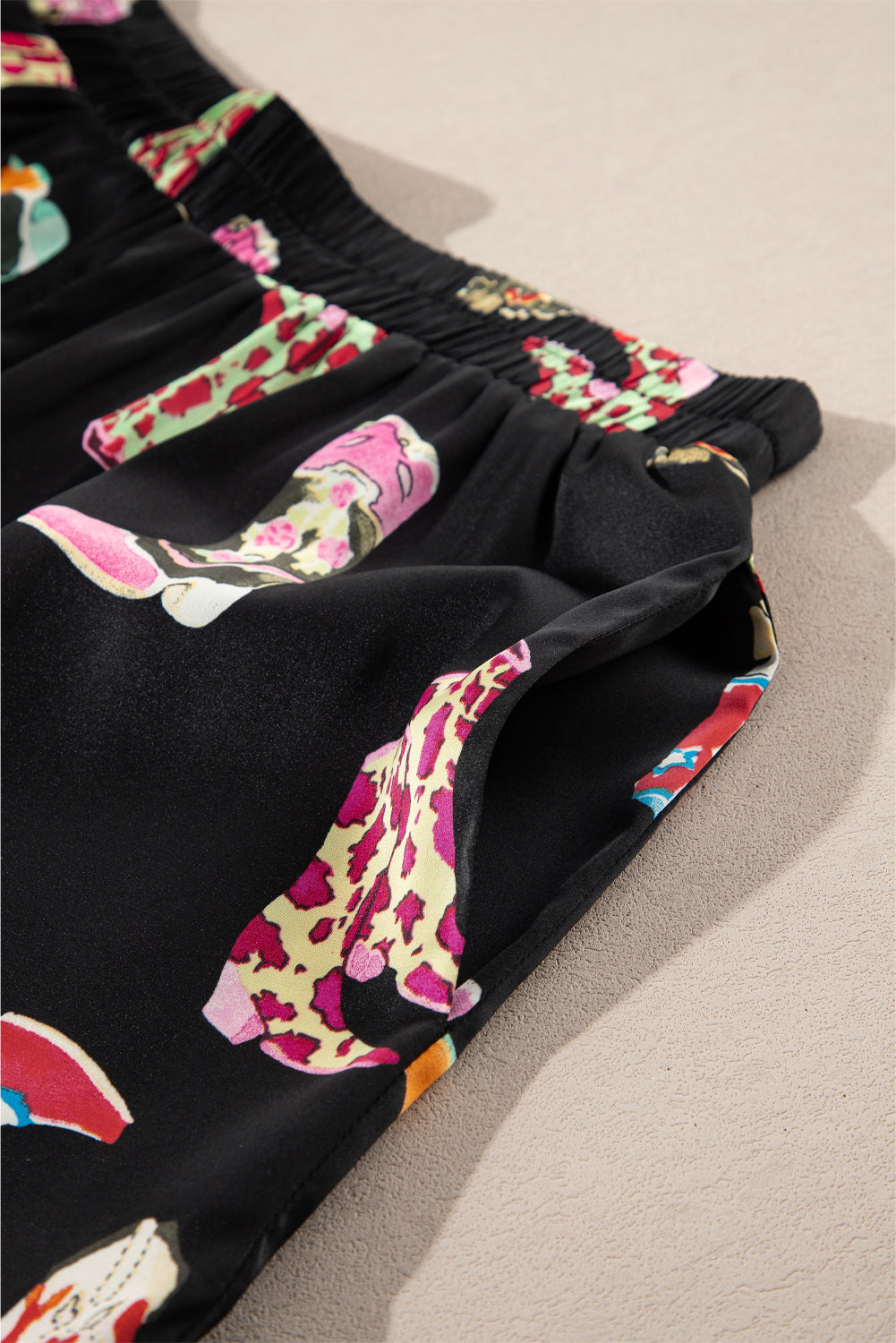 Black Western Boots Print Valentine’s Pajama Set – Short Shirt & Shorts