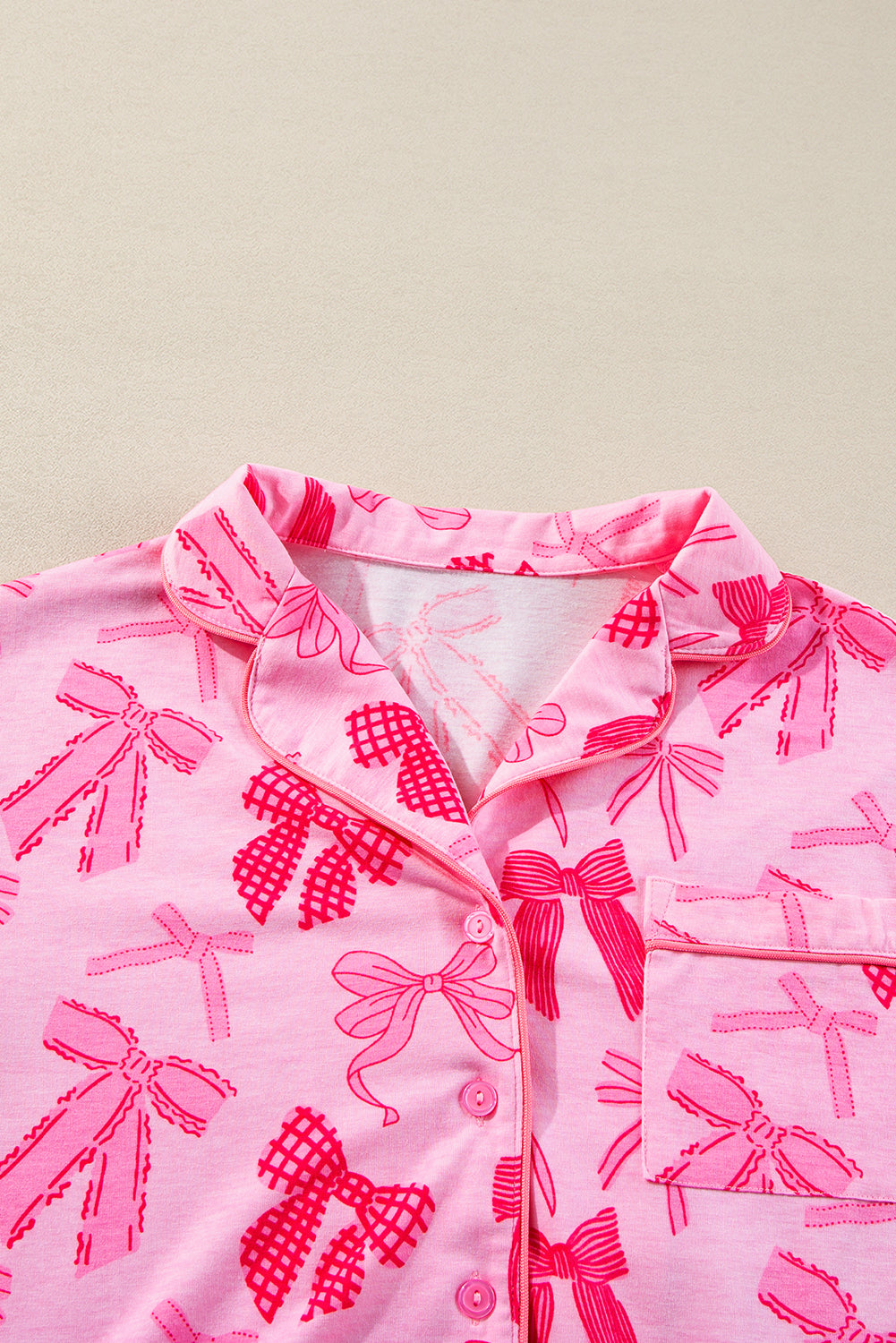 Pink Bow Knot Print Pajama Set – Lapel Collar, Short Sleeve & Pants for Valentine’s