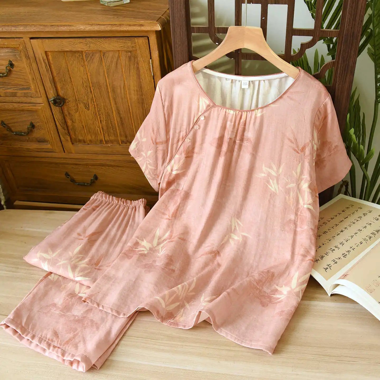 Darla Women’s Bamboo Fiber Summer Pajama Set – Short Sleeve & Pants