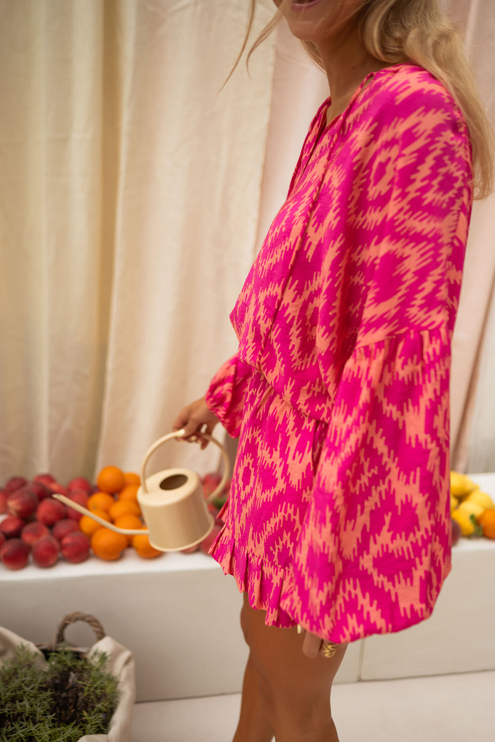 Valentine’s Rose Aztec Print Top & Ruffled Shorts Set – Stylish & Comfy